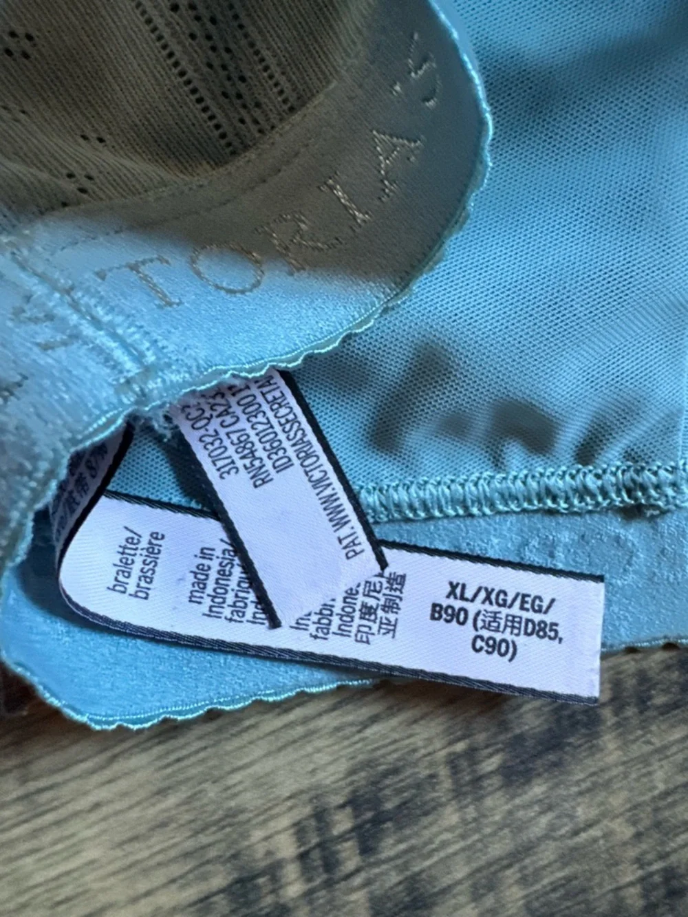 Victoria's Secret Seafoam Wireless Bralette